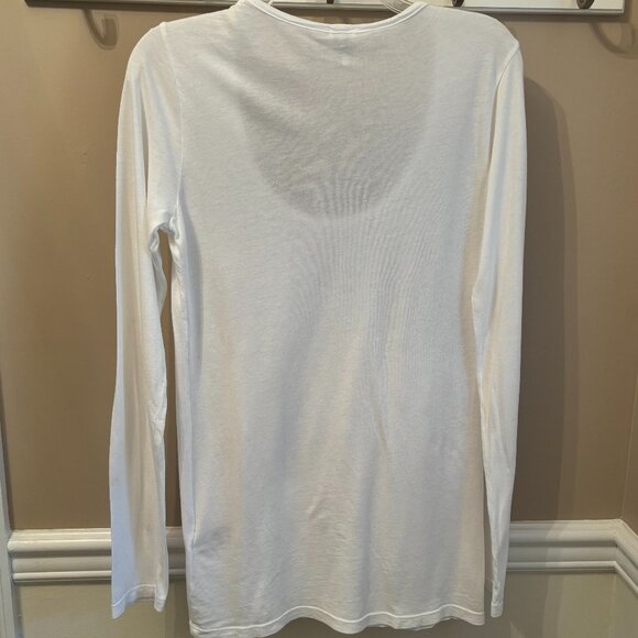 SPLENDID Woman's Long Sleeve Scoop Neck Tee Size M in color White - Picture 2 of 3